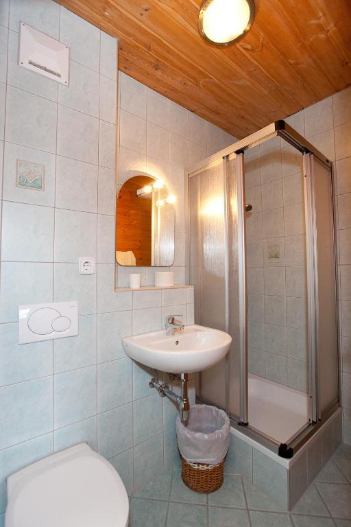 Gasthof - Pension Oedsteinblick Johnsbach Szoba fotó